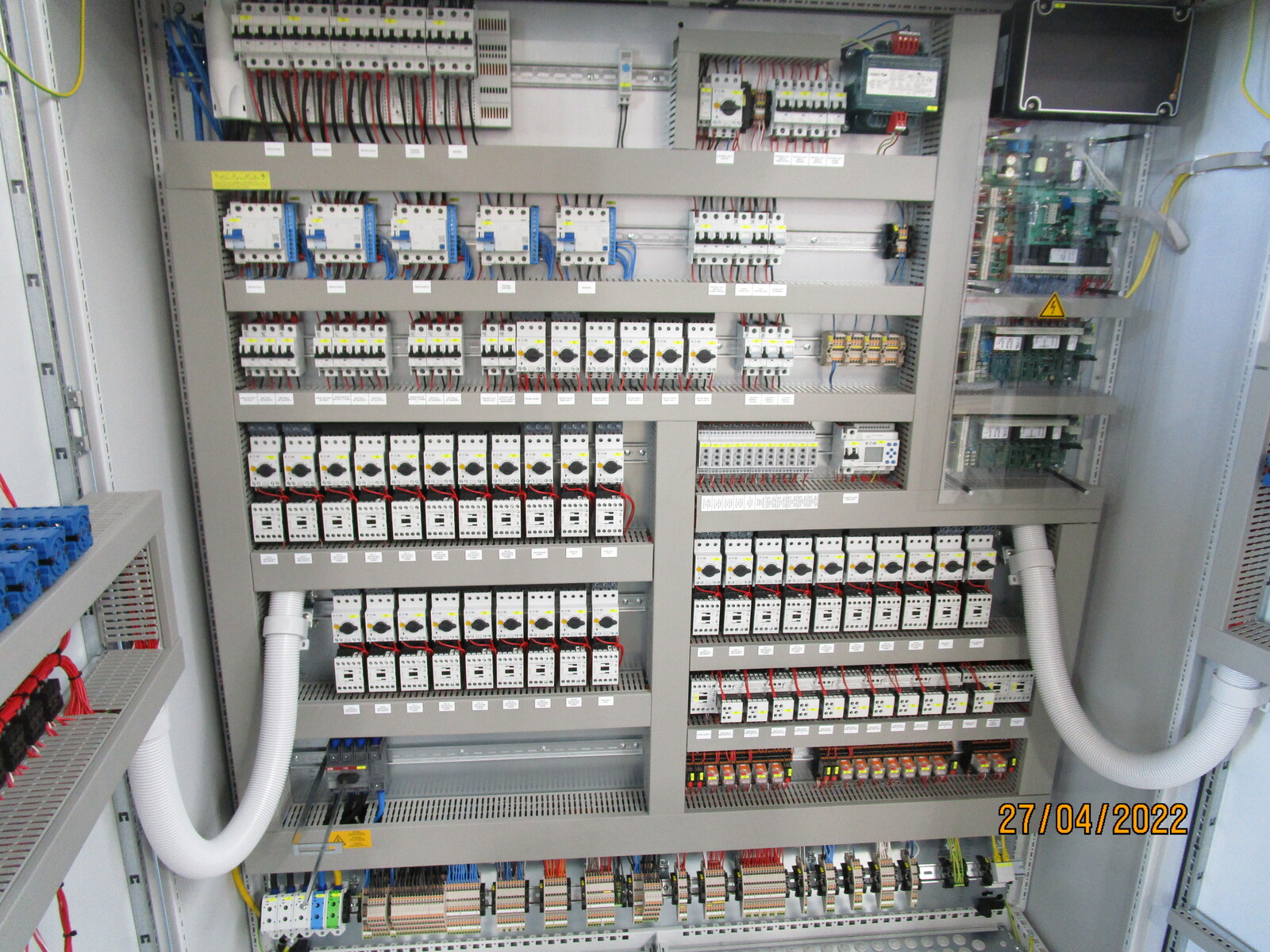 Control cab. Rearing UV-S680 5R-4T